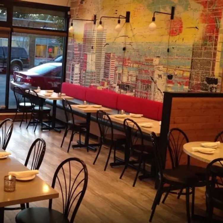 Nuovo Bistro, Edmonton, AB