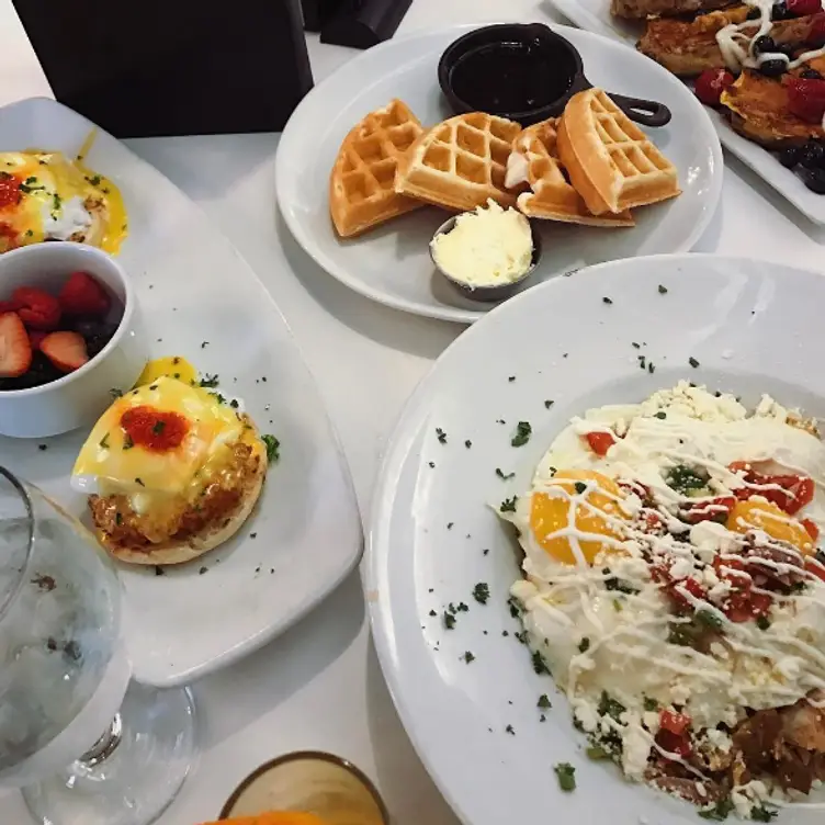 Vivian's Diner & Drinks, Des Moines, IA