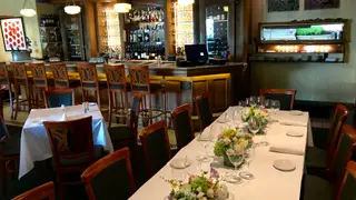 Una foto del restaurante The Metro Wine Bar & Bistro