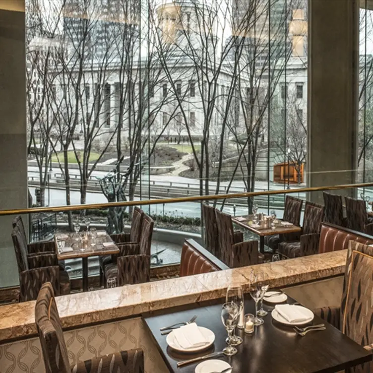 The Plaza Restaurant at Sheraton Columbus at Capitol Square, Columbus, OH