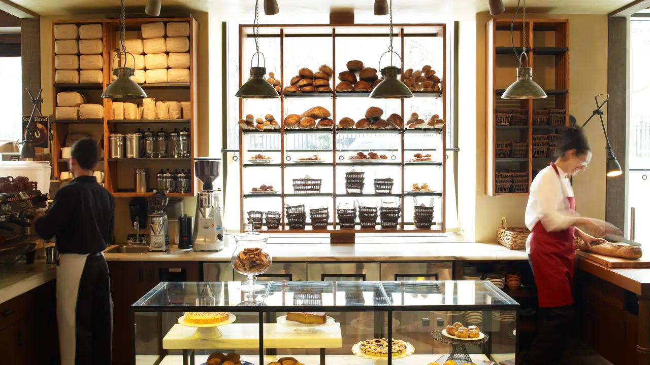 Cucina Bread Bar (Credit: Ellen Silverman) - Maialino, New York, NY
