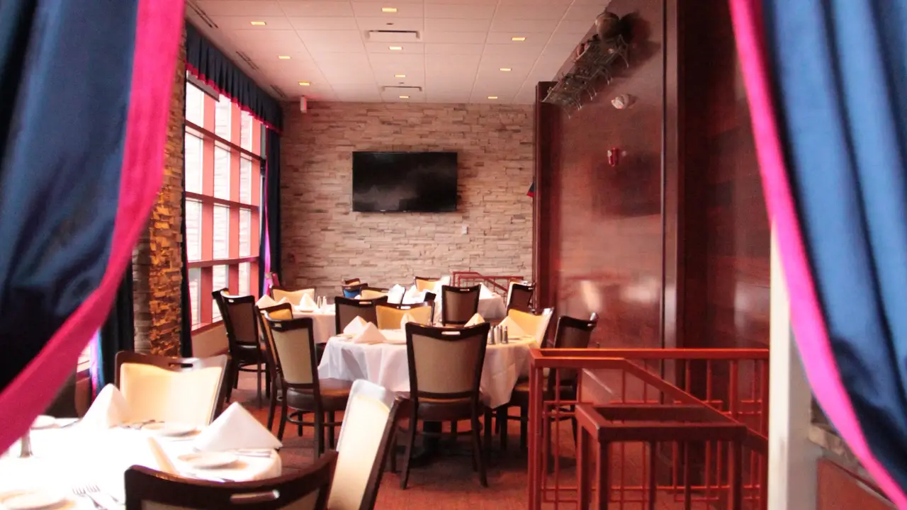 Veranda - The Clubhouse - Schaumburg - Permanently Closed, Schaumburg, IL