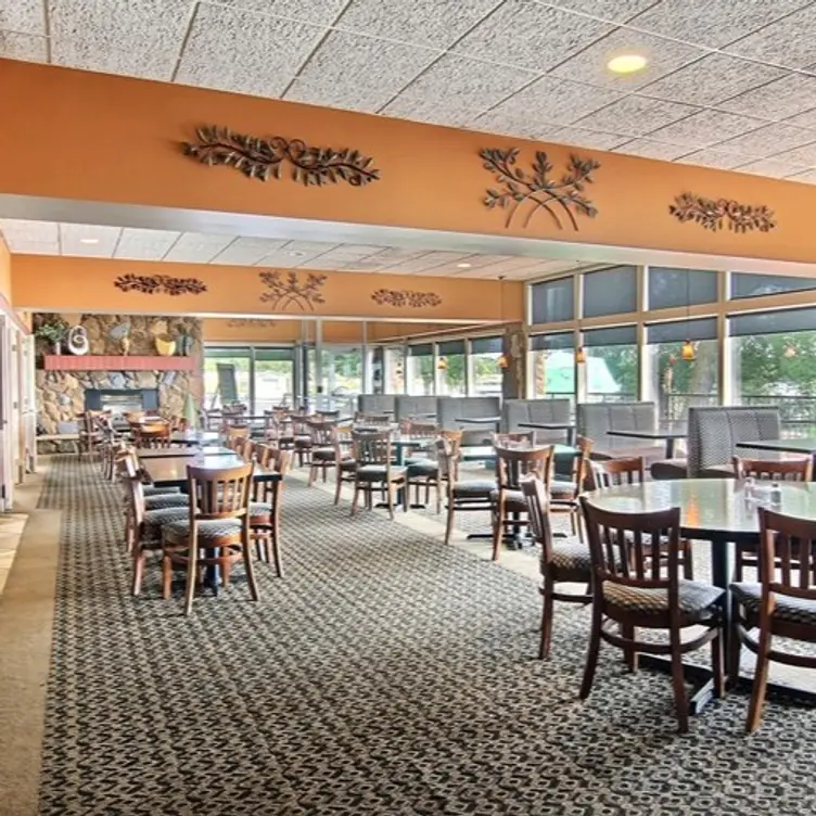 Ice House - Icehouse Restaurant, Detroit Lakes, MN