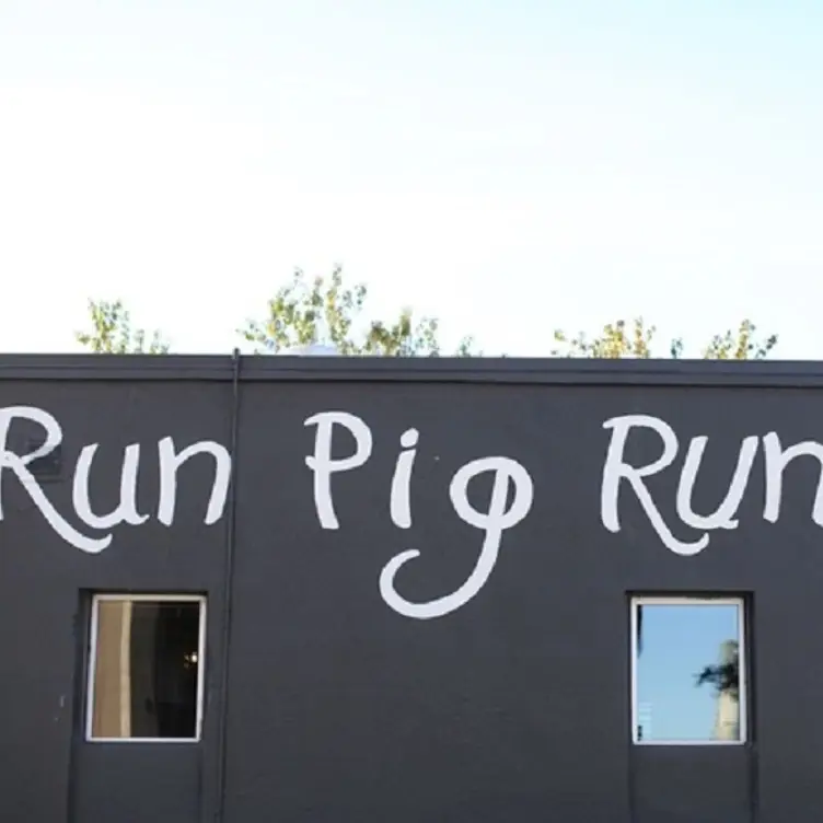 Run Pig Run - Permanently Closed, Calgary, AB