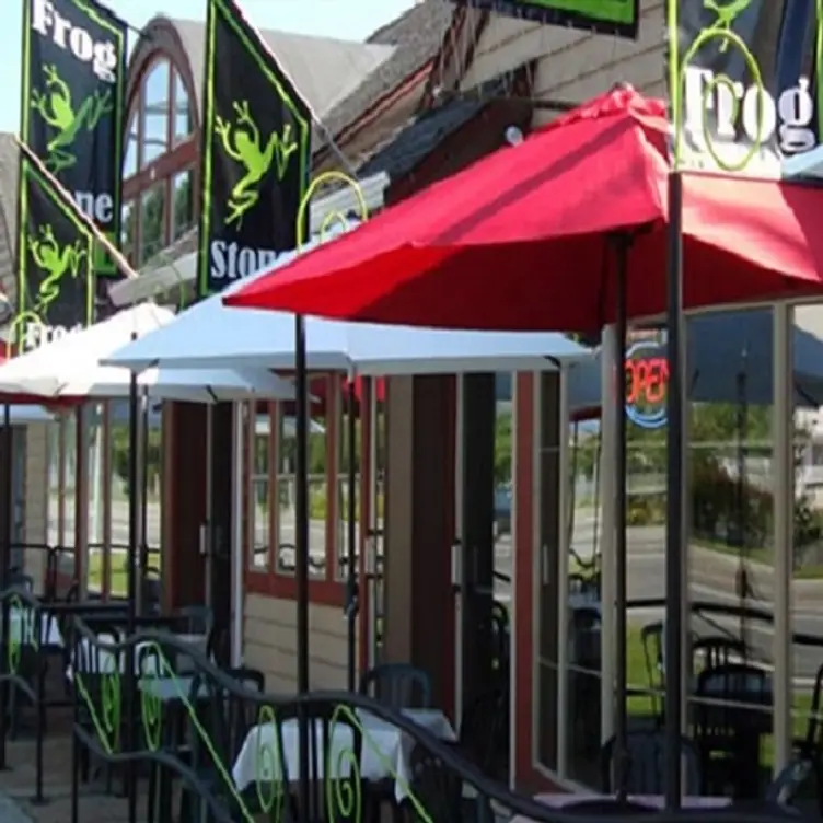 Frogstone Grill - Permanently Closed, Maple Ridge, BC