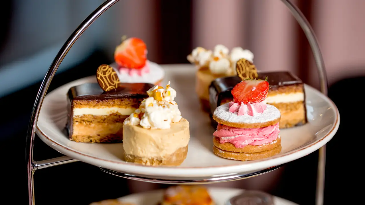 Afternoon Tea At The Hampshire Lounge - Afternoon Tea The Sussex Hotel, Marble Arch, London, 