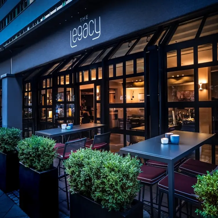 The Legacy Bar & Grill, Frankfurt, HE