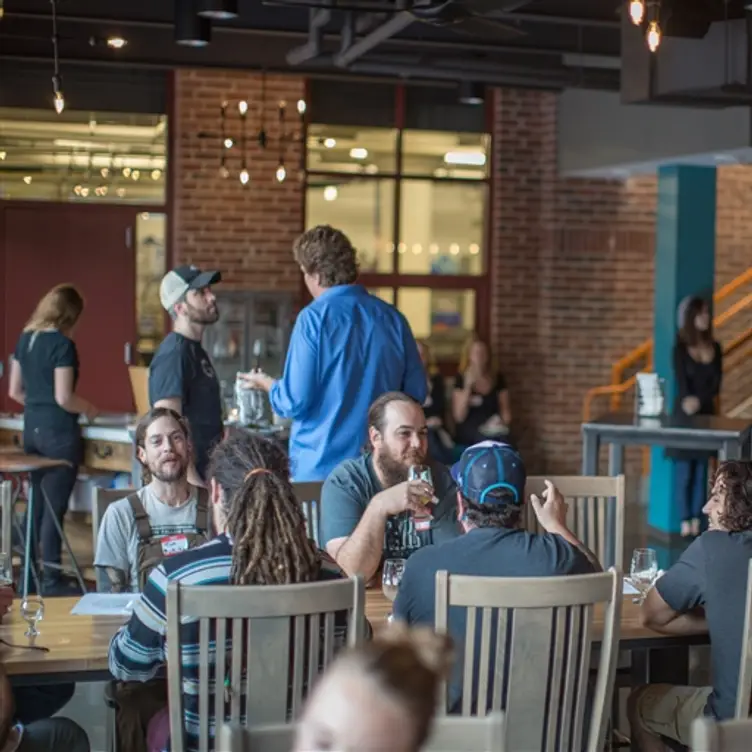 White Labs Kitchen & Tap, Asheville, NC