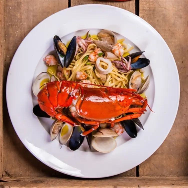OMBRA Cucina Italiana, Hilton Head Island, SC