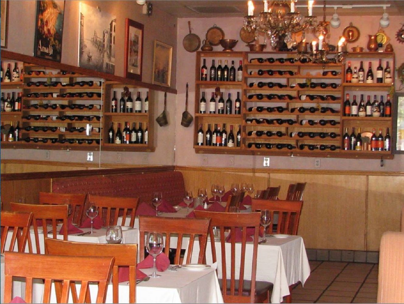 Ristorante Il Porcino - Fremont interior