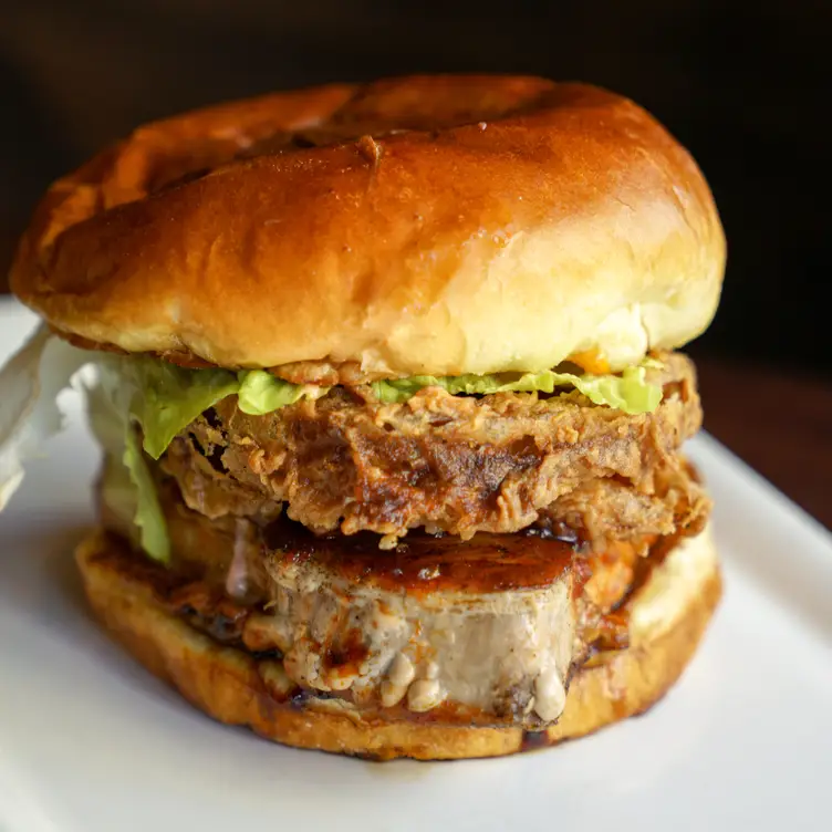 Tuna Burger - 25 Degrees, Chicago, IL
