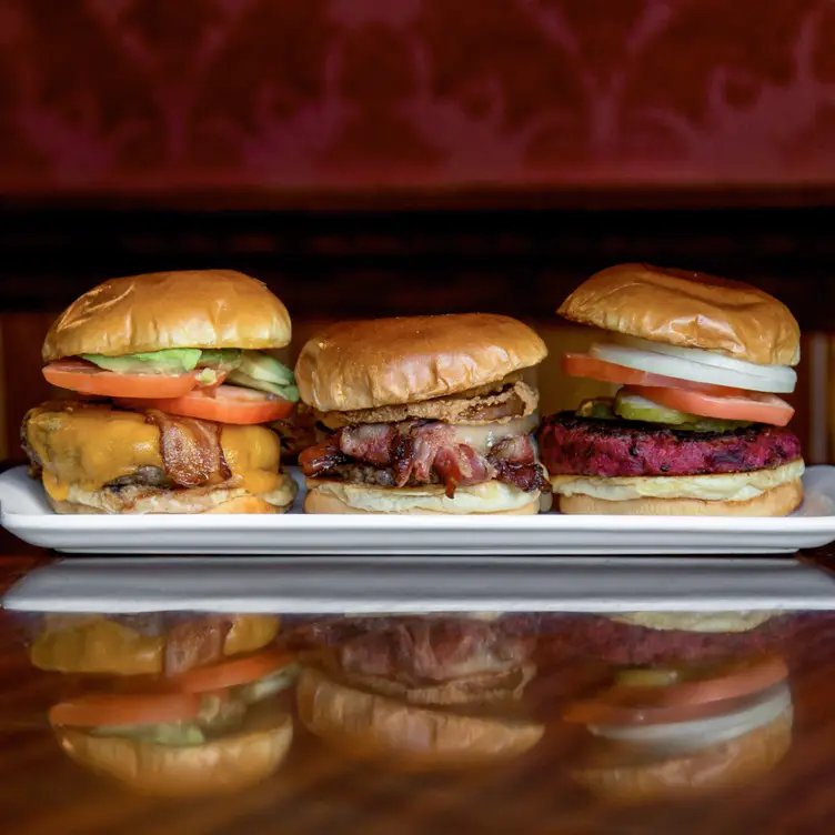 Burger Trio - 25 Degrees, Chicago, IL