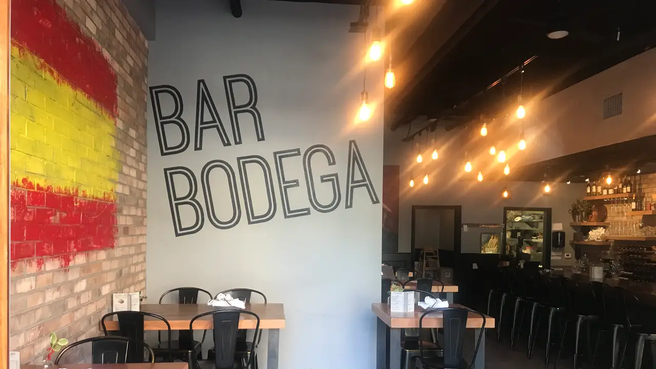 Bar Bodega CA San Diego