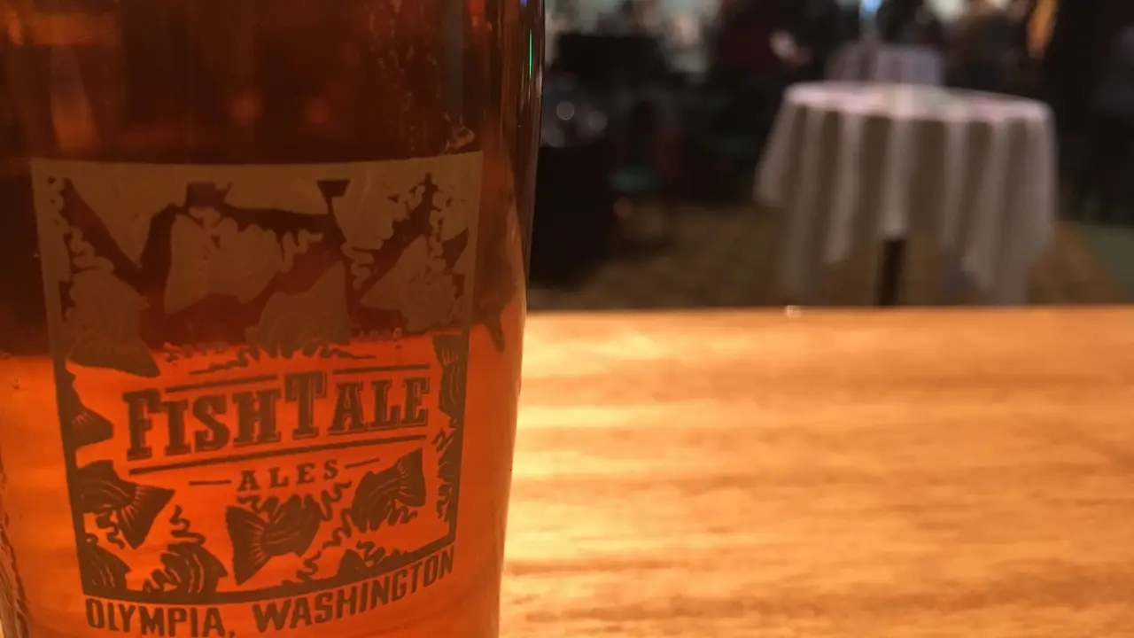 Fish Brewing Pub & Eatery, Rushton, WA