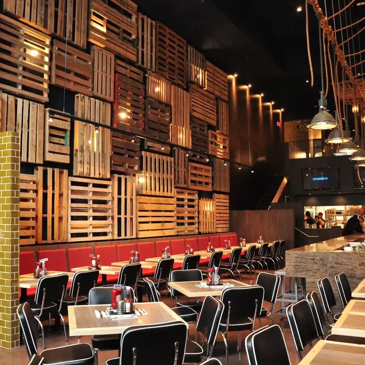 Fs Main-floor - The Fish Shack - Permanently Closed, Vancouver, BC