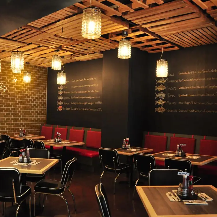Fs Upper-level - The Fish Shack - Permanently Closed, Vancouver, BC