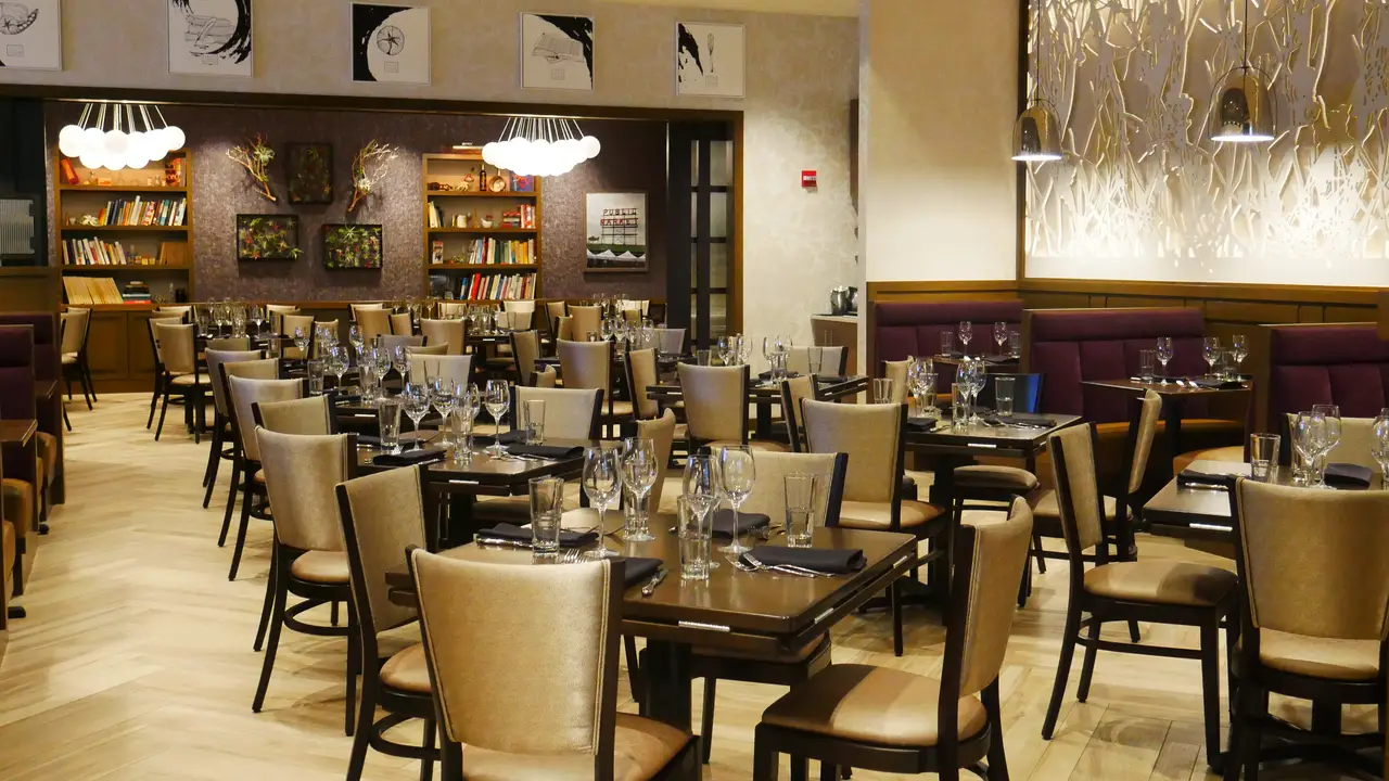 Stock & Ledger Kitchen & Spirits - Permanently Closed, Chicago, IL