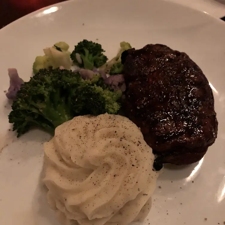 Morgan's on Main, Woodland, CA