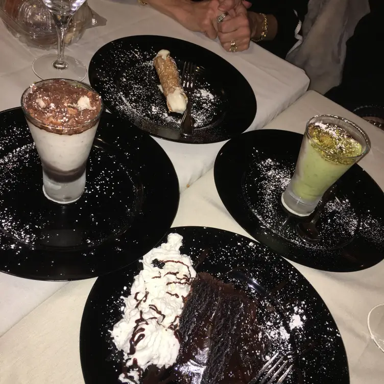 Ristorante Luca, Southampton, PA