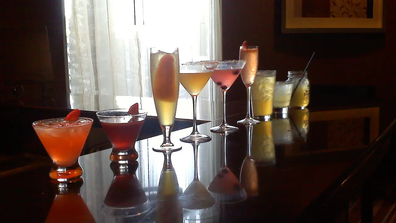 Landings Restaurant and Bar, Ontario, CA