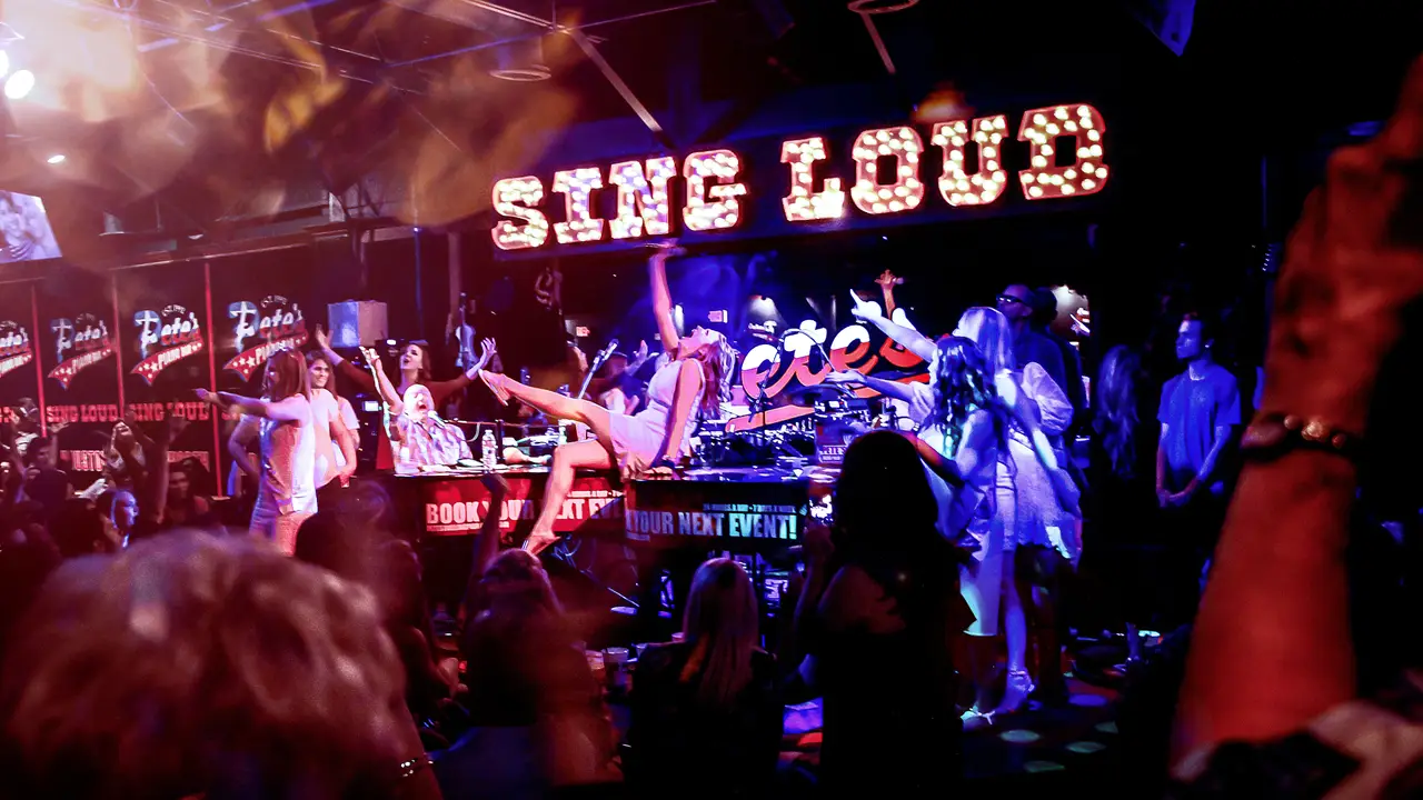 Pete’s Dueling Piano Bar - Addison, Addison, TX
