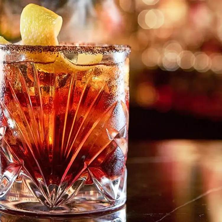 The Extreme Boulevardier - The Bar - The Peninsula Hong Kong, Kowloon, Hong Kong
