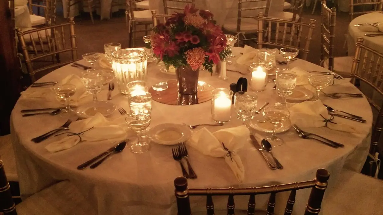 Bally Spring Inn, Barto, PA