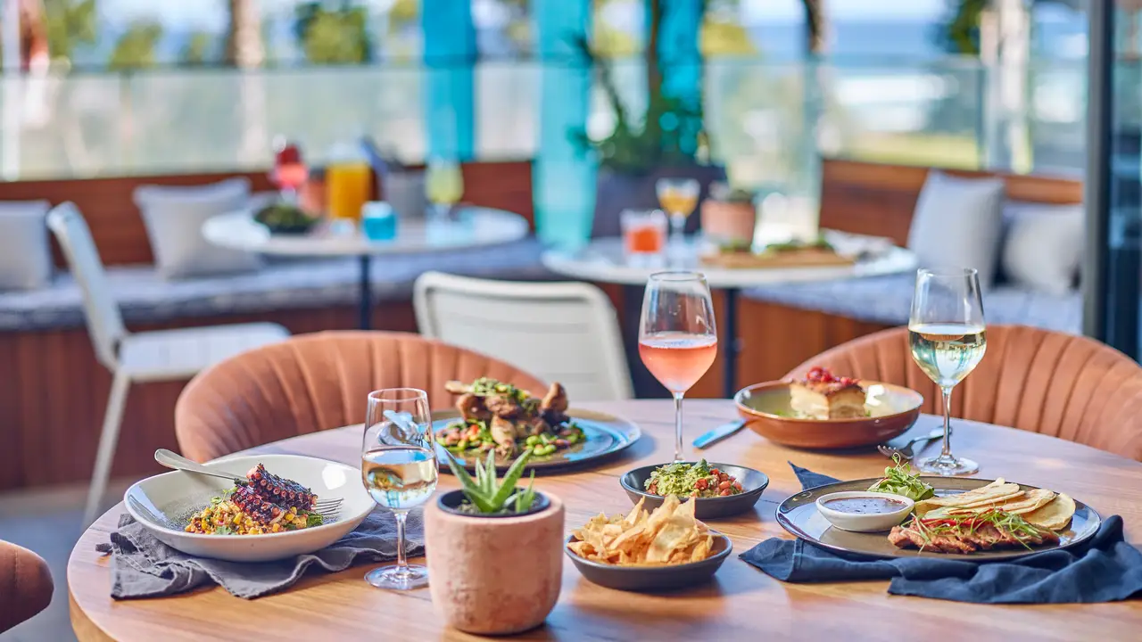 Table Set - Panama House, Bondi Beach, AU-NSW