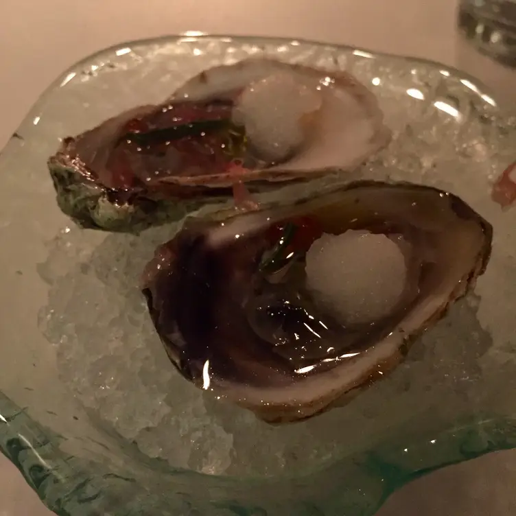 Naha, Chicago, IL