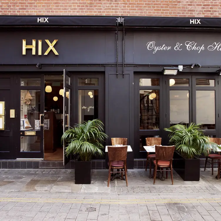 HIX Oyster and Chop House Bar Counter, London, 