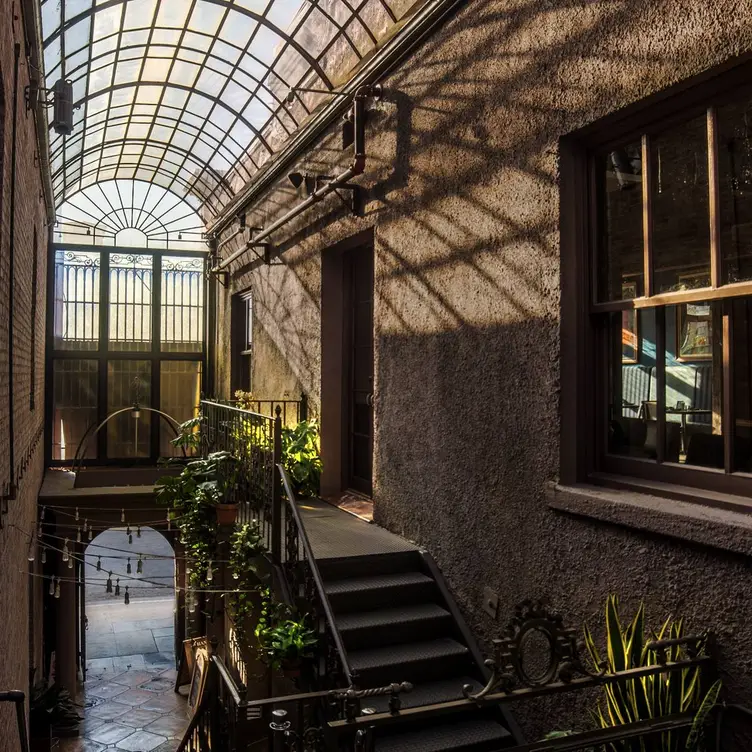 Vertical Wine Bistro - Permanently Closed, Pasadena, CA