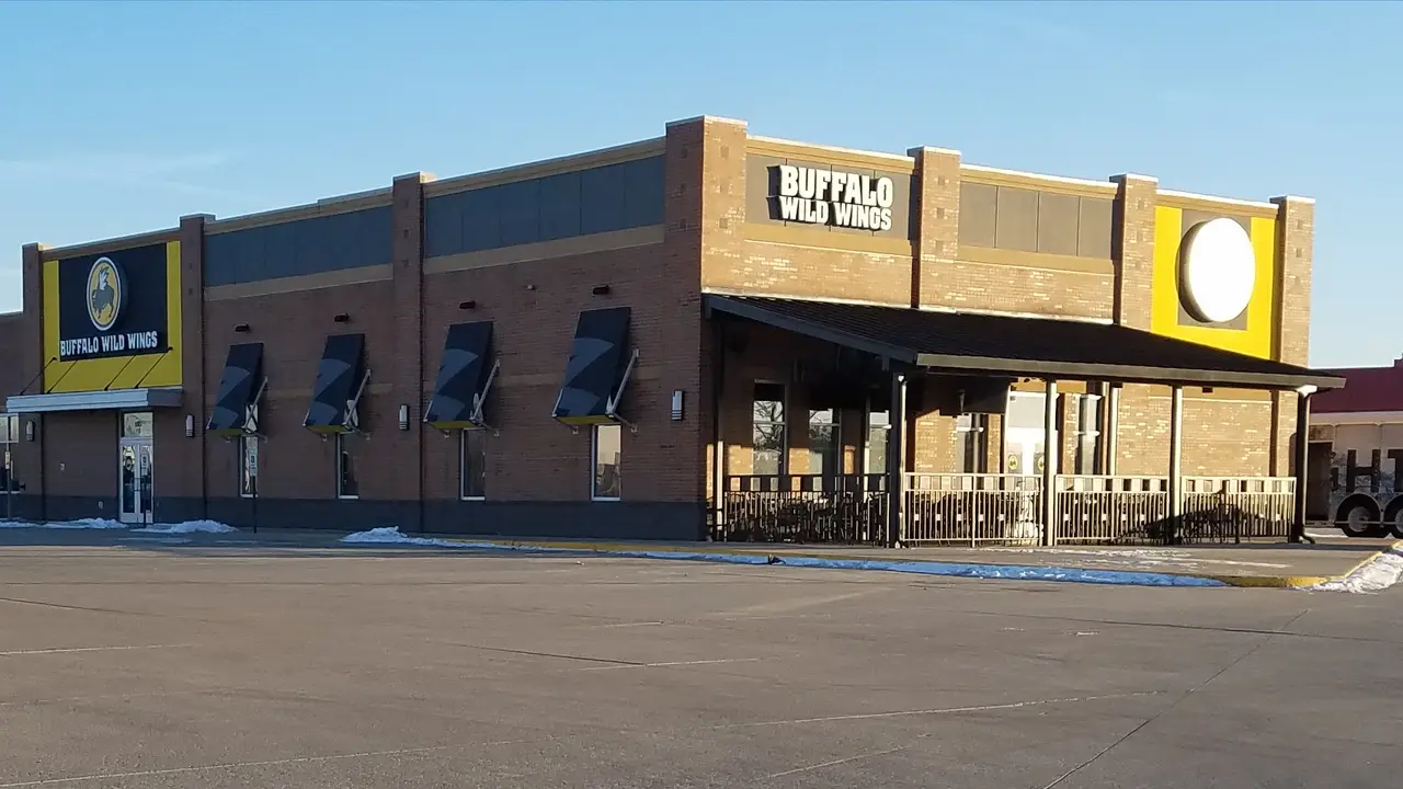 Buffalo Wild Wings - Effingham - Buffalo Wild Wings - Effingham, Effingham, IL