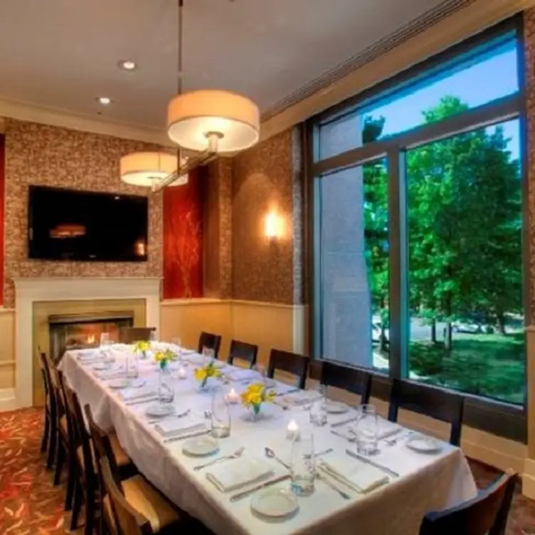 Chef Geoff's Tysons - Permanently Closed，VAVienna
