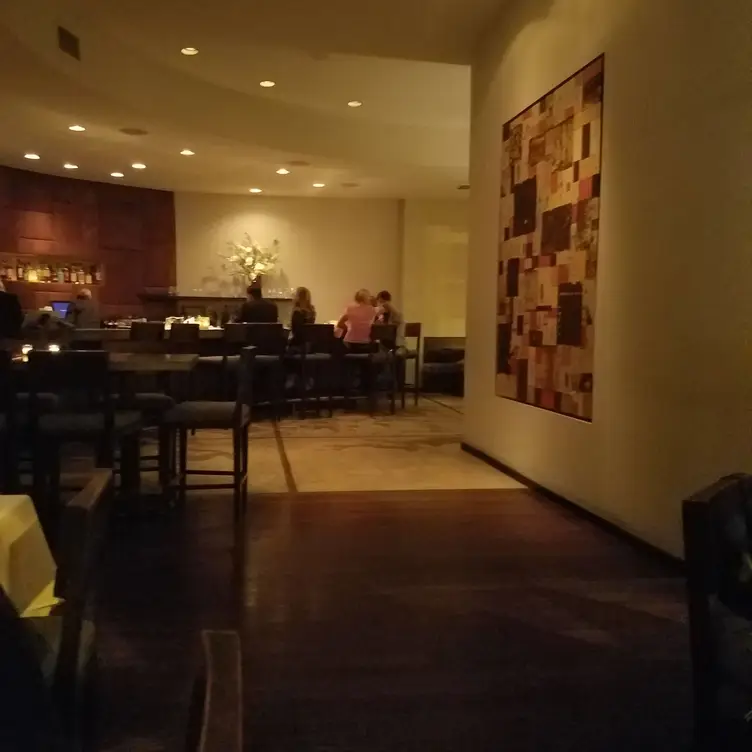Naha, Chicago, IL