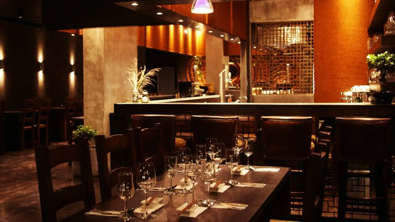 Minakami, Berlin, BE