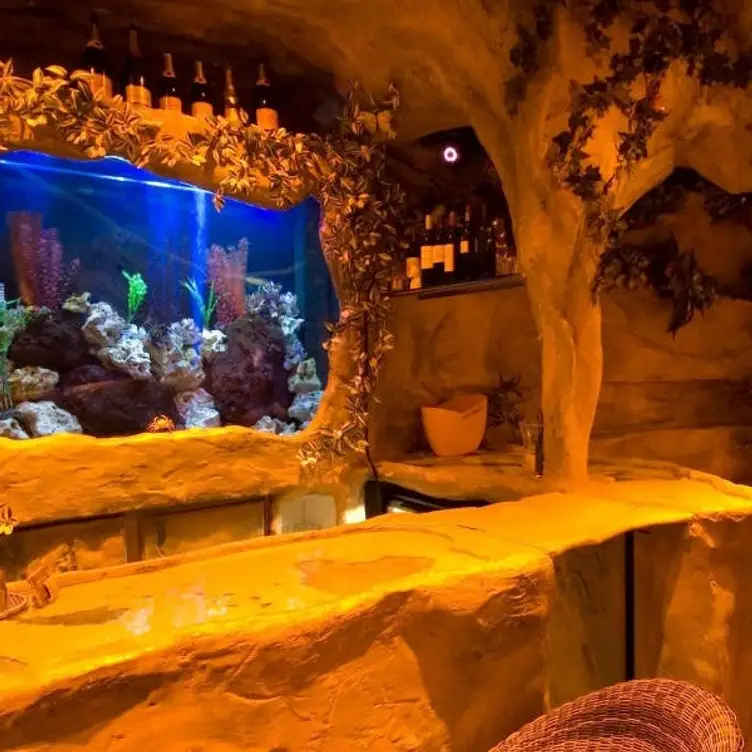 Aviary Restaurant, London, 