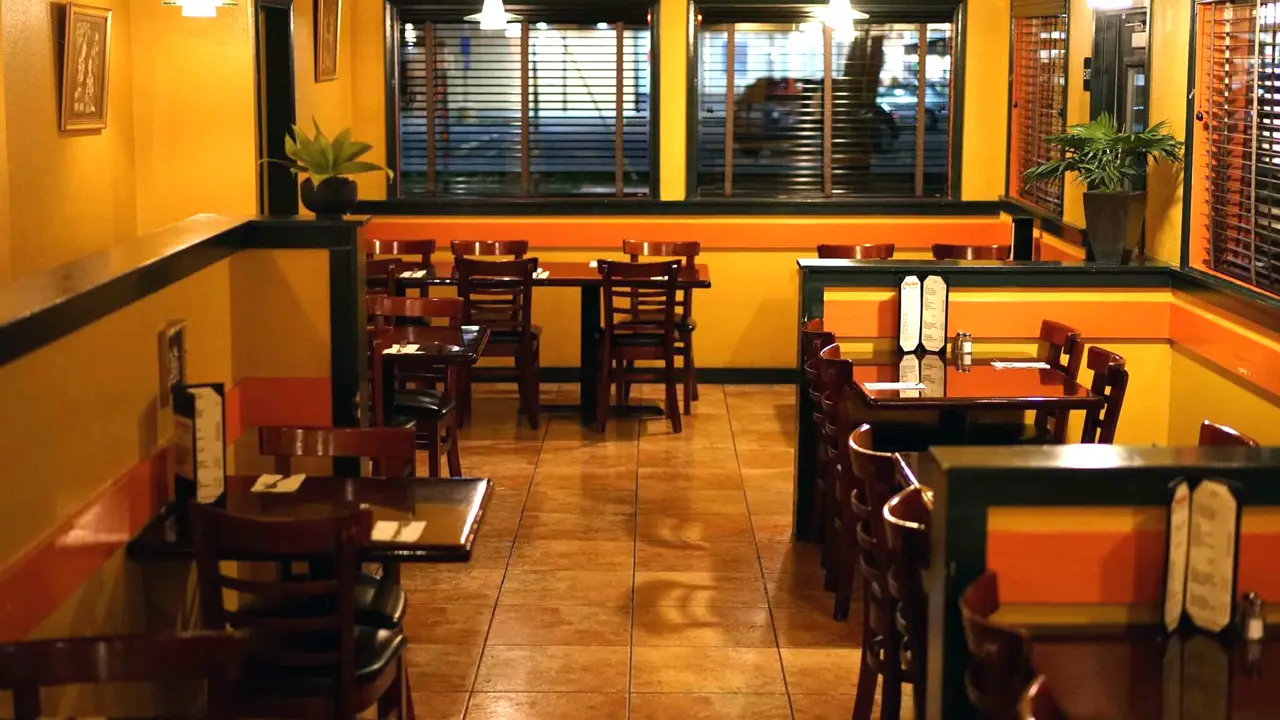 Chao Pra Ya Thai Cuisine - Permanently Closed, Eugene, OR