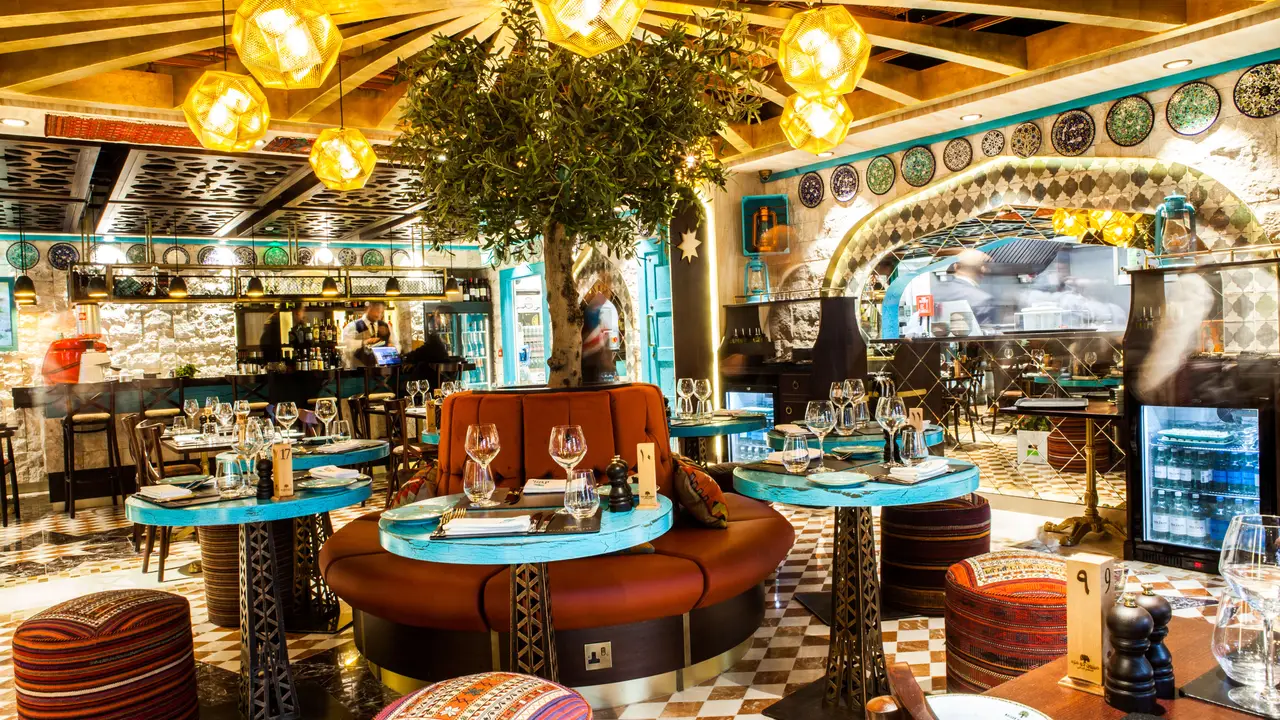 Maison du Mezze Kingston, Kingston upon Thames, Greater London