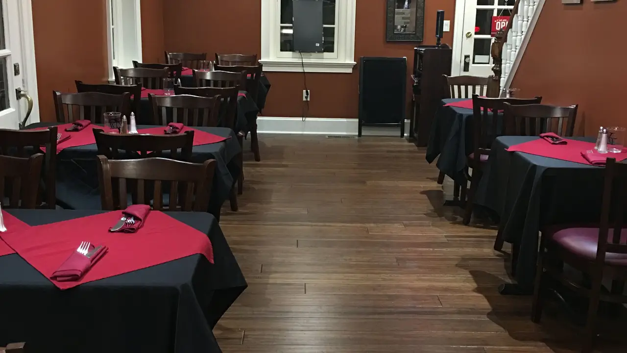 Village Wine Cellar Wine Bar Bistro - Permanently Closed, Skippack, PA