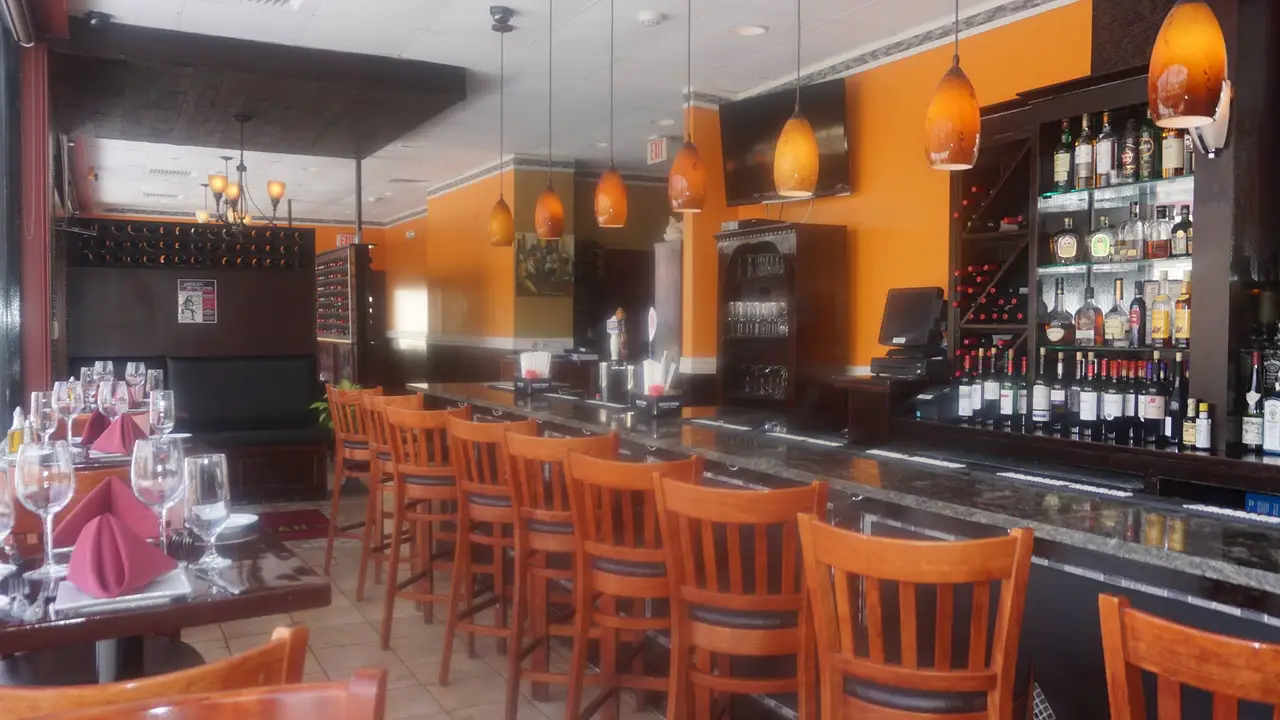 Bistro Mediterranean Tapas Wine Bar, Norwalk, CT