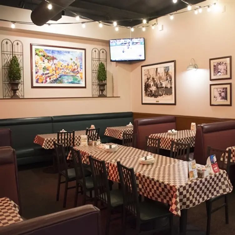 Eddie's Italian Eatery, Claremont, CA