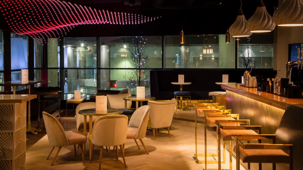 Albatross & Arnold, Manchester, 