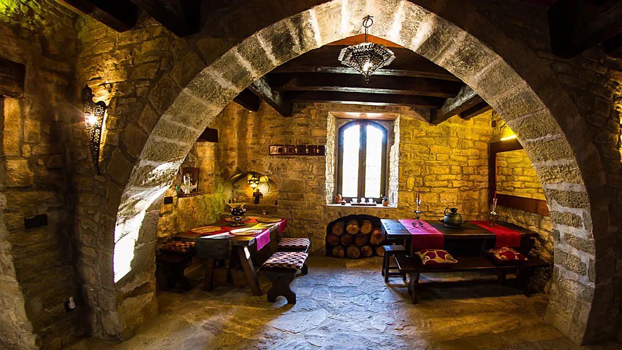 Restaurante La Manyosa - Hotelito Fortaleza Medieval La Manyosa, Granera, Barcelona