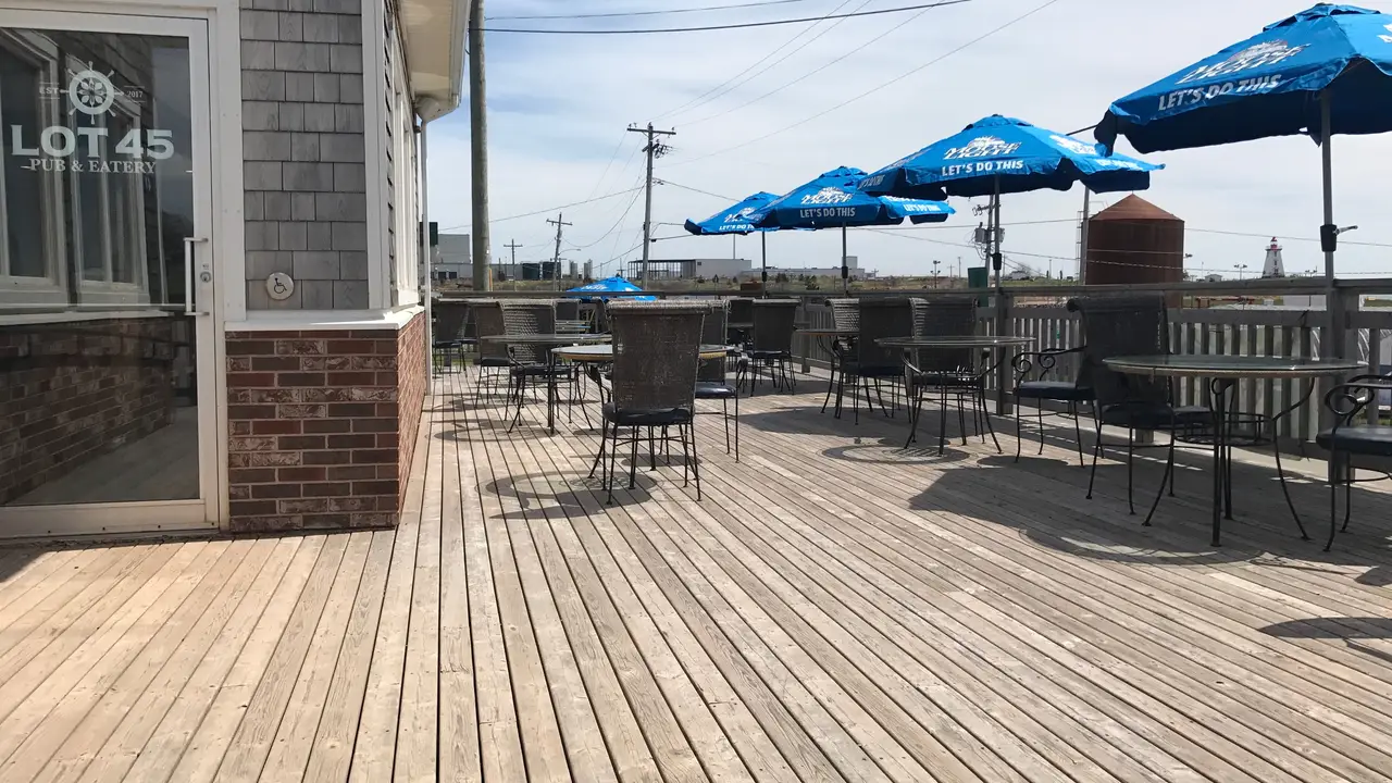 Lot 45 Pub and Eatery, Souris, PE