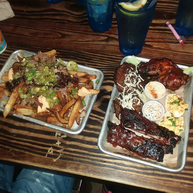 Dinosaur Bar-B-Que - Brooklyn, Brooklyn, NY