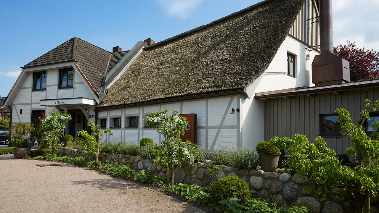 Zum Dorfkrug Restaurant, Neu Wulmstorf, NI