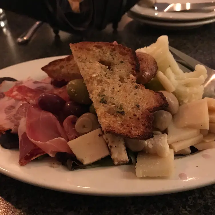 Cucina Rustica, Cranston, RI