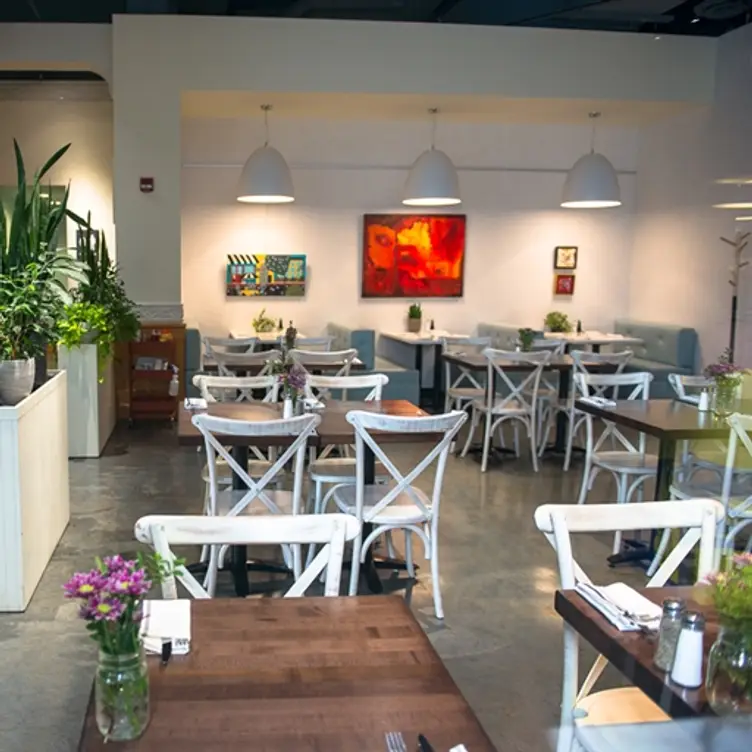 Bea's Eatery, Calgary, AB