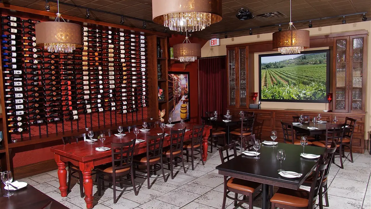 Nonna's Cucina Ristorante - Permanently Closed, Burlington, ON
