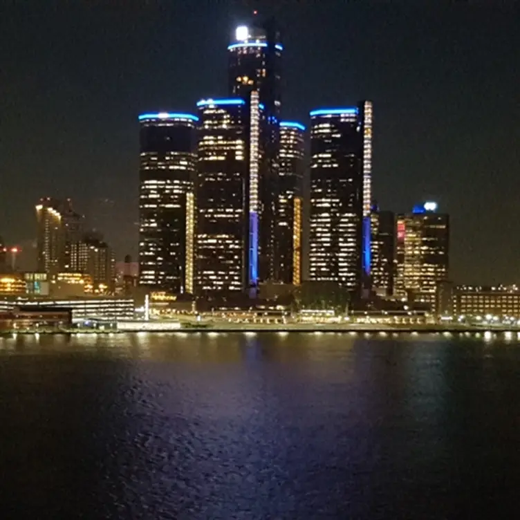 Fourteen Restaurant & Sky Lounge ON Windsor